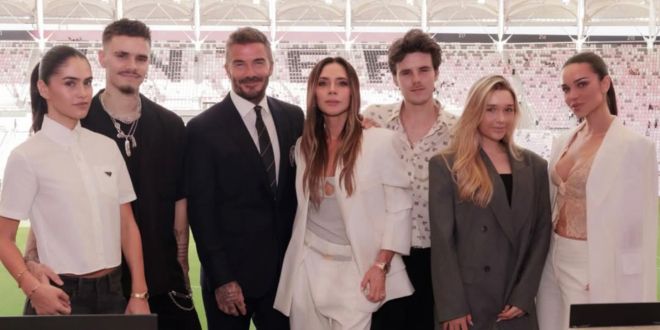 Victoria Beckham torna sui dissapori familiari: «Abbiamo solo protetto i nostri figli»