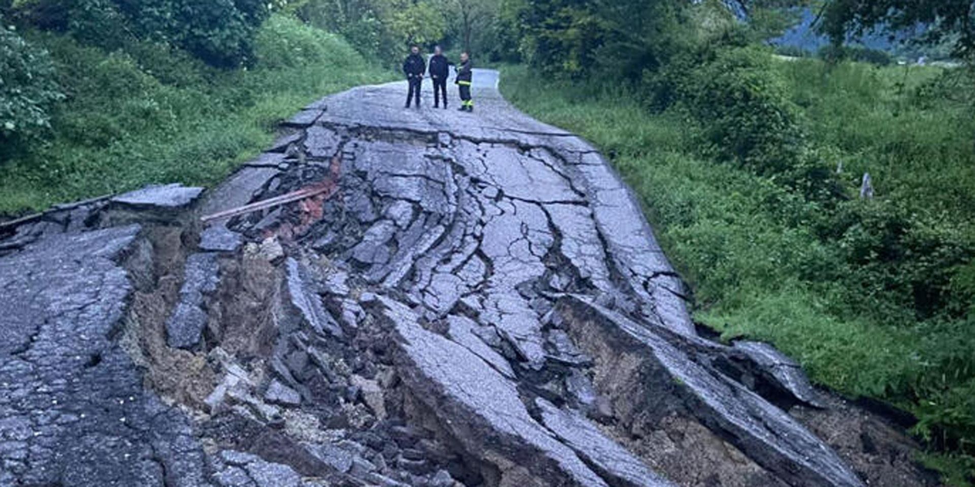 Alluvione in Emilia Romagna, 36 mila sfollati. Meloni promette risorse