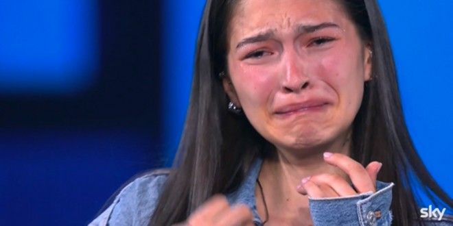 Mayu Lucisano, il pianto a dirotto dopo l’esibizione a X Factor