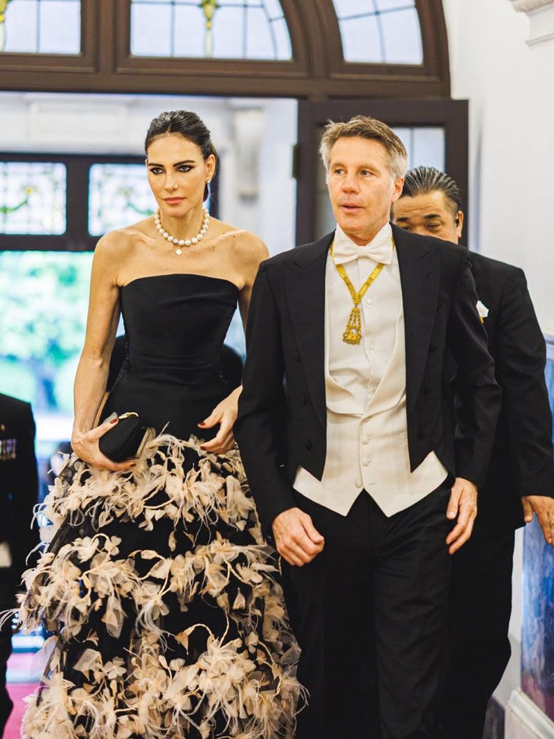The first trip of Emanuele Filiberto di Savoia and Adriana Abascal dopo la riconciliazione, in Giappone, for a series of appuntamenti and cene di gala legati agli Ordini Dinastici di Casa Savoia. Around Vittoria, the figlia of Emanuele Filiberto (instagram)