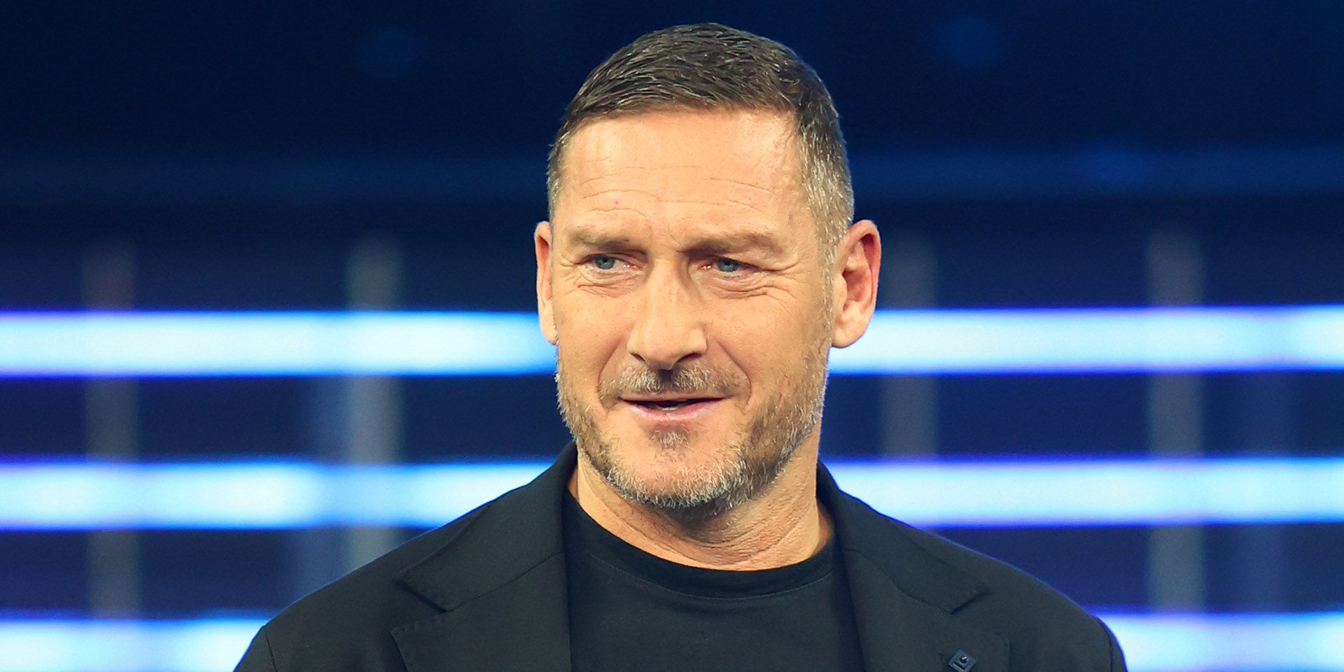 Photo: oggi.it Francesco Totti's New Book "Oltre": Truths About Ilary Blasi, Noemi Bocchi, and Chanel