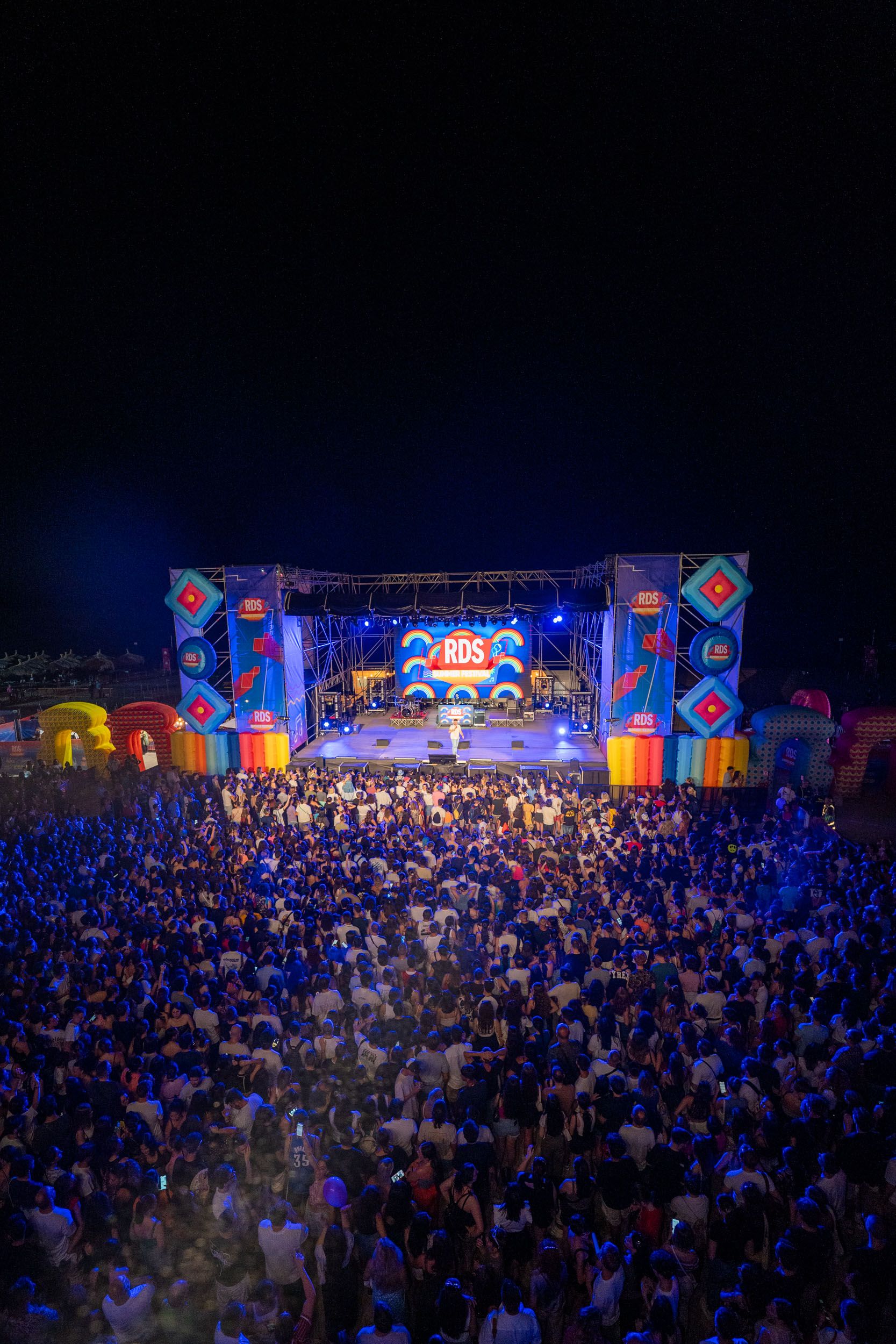 Rds Summer Festival 2026 arriva a Rimini, Monopoli e Iglesias