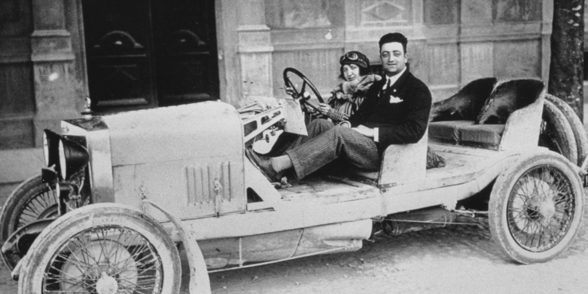 Chi Era Davvero La Moglie Di Enzo Ferrari? I Retroscena Che Nessuno Conosce!