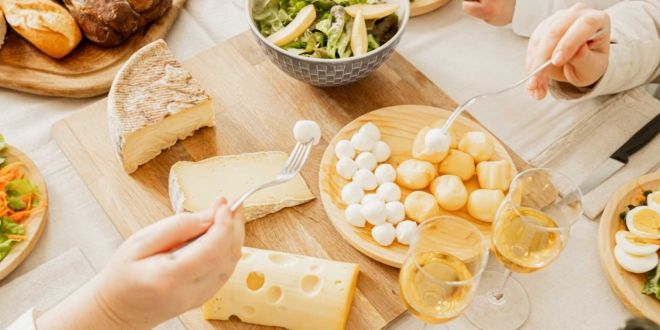 Formaggi, come e quanto conservarli in frigorifero