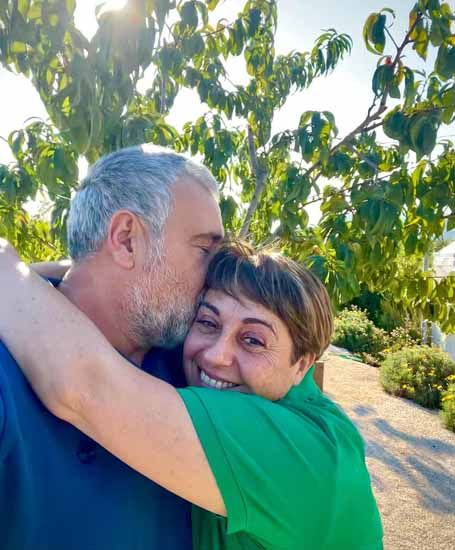 Benedetta Rossi e il marito Marco Gentili: dal loro casolare nelle campagne marchigiane… alla conquista dell’Italia. Guarda le foto