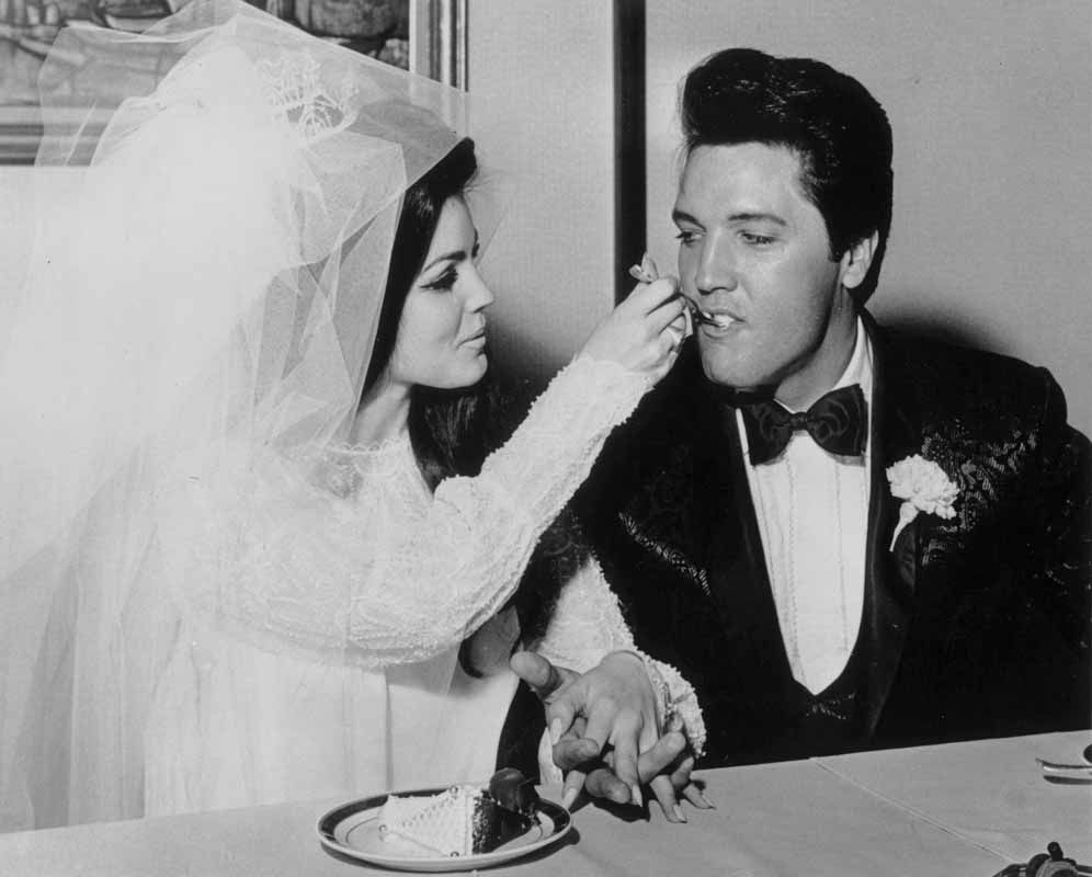 Elvis E Priscilla Presley Una Vita Perfetta ma Solo Da Fuori Foto elvis-e-priscilla-presley-una-vita-perfetta-ma-solo-da-fuori-foto