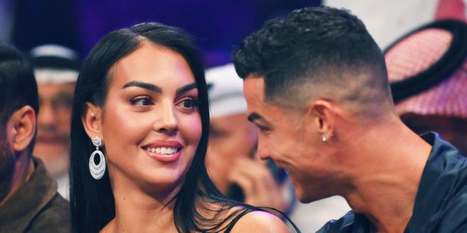 Dentro al matrimonio segreto (e in salotto) di Cristiano Ronaldo e Georgina Rodriguez: «È stato insolito per noi»