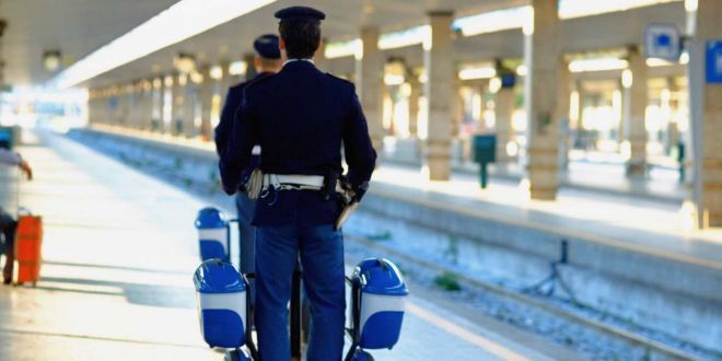 Concorso per 4.600 agenti di polizia: domande entro il 22 maggio