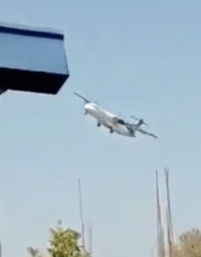 Nepal, aereo della Yeti Airlines si schianta in fase d'atterraggio